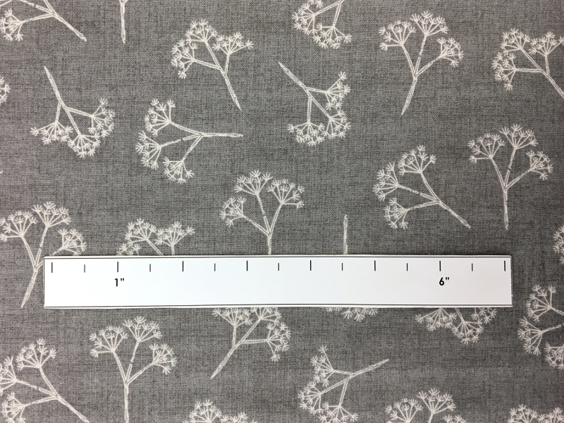Cotton Broadcloth Print with Baby's Breath 1