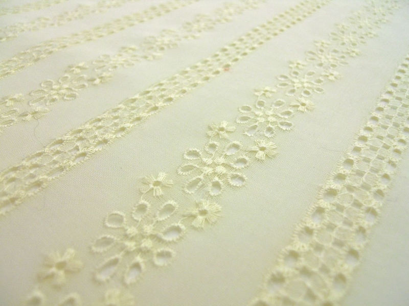 Swiss Cotton Voile Eyelet2