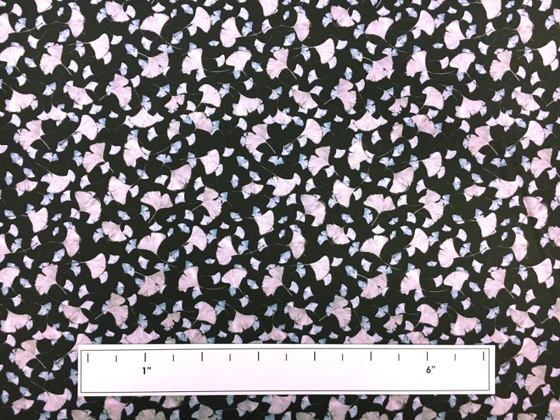 Cotton Broadcloth With Sweet Peas Floral Print2