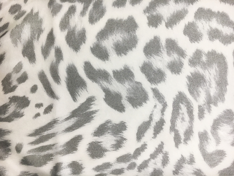 Leopard Printed Metallic Silk Chiffon0