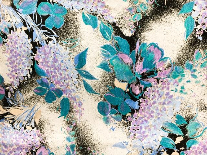Printed Silk and Rayon Panné Velvet with Retro Floral Motifs0
