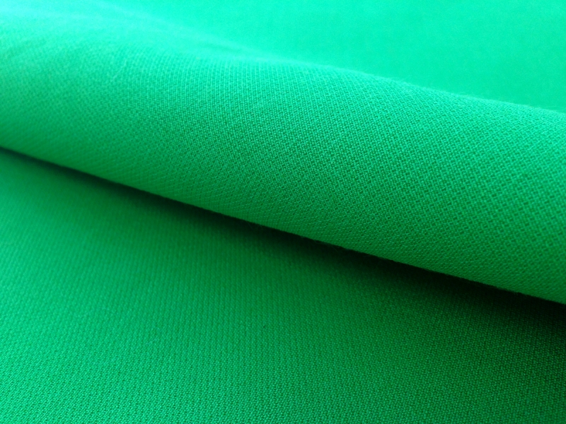 Silk wool in Apple Green