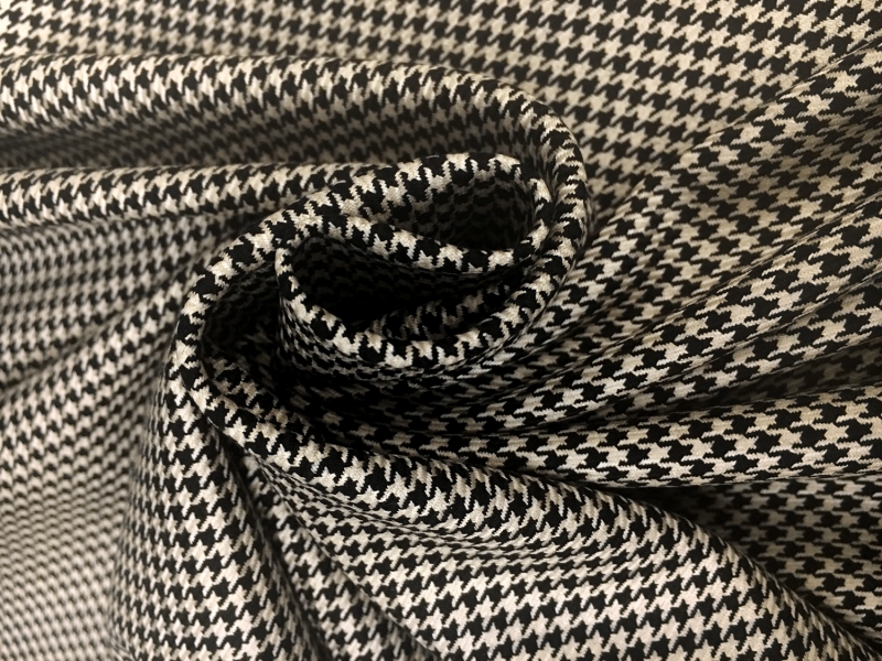 Italian Superfine Wool and Silk Houndstooth in Black1