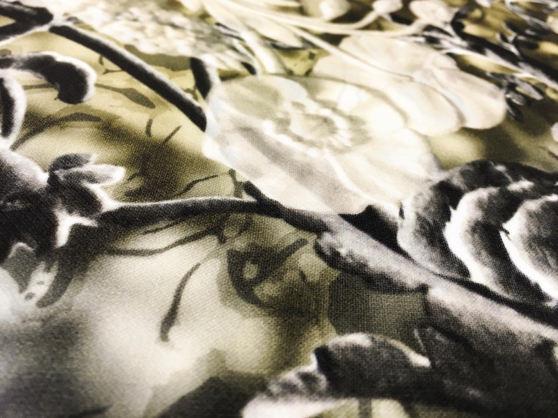 Printed Silk Gazar with Large Leaves and Filigree4