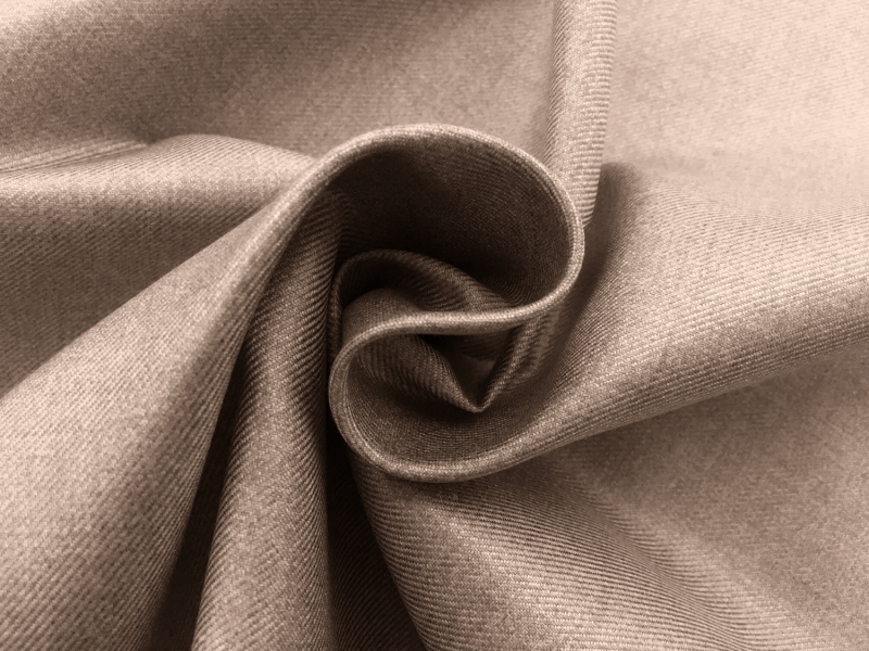 Italian Pure Silk Suiting in Champagne1